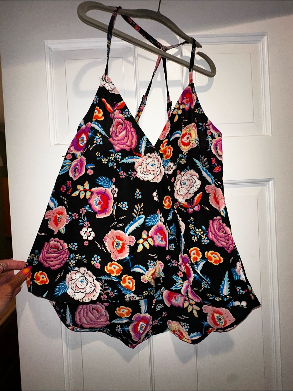 Lily White Floral Swing Tank Top Black Multicolor Small